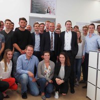 Startup-Investor Frank Thelen und Regierungschef Adrian Hasler zu Gast an der Universität