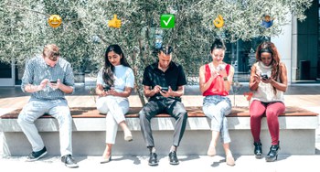 😊/👍/🙄 – Wie Emojis die digitale Führungskommunikation effizienter und persönlicher gestalten können