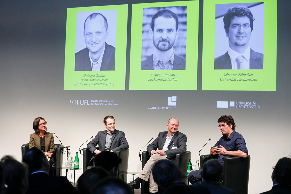 Panel discussion at the University of Liechtenstein with Carmen Dahl, Andreas Brunhrt, Christoph Gassner and Johannes Schneider.