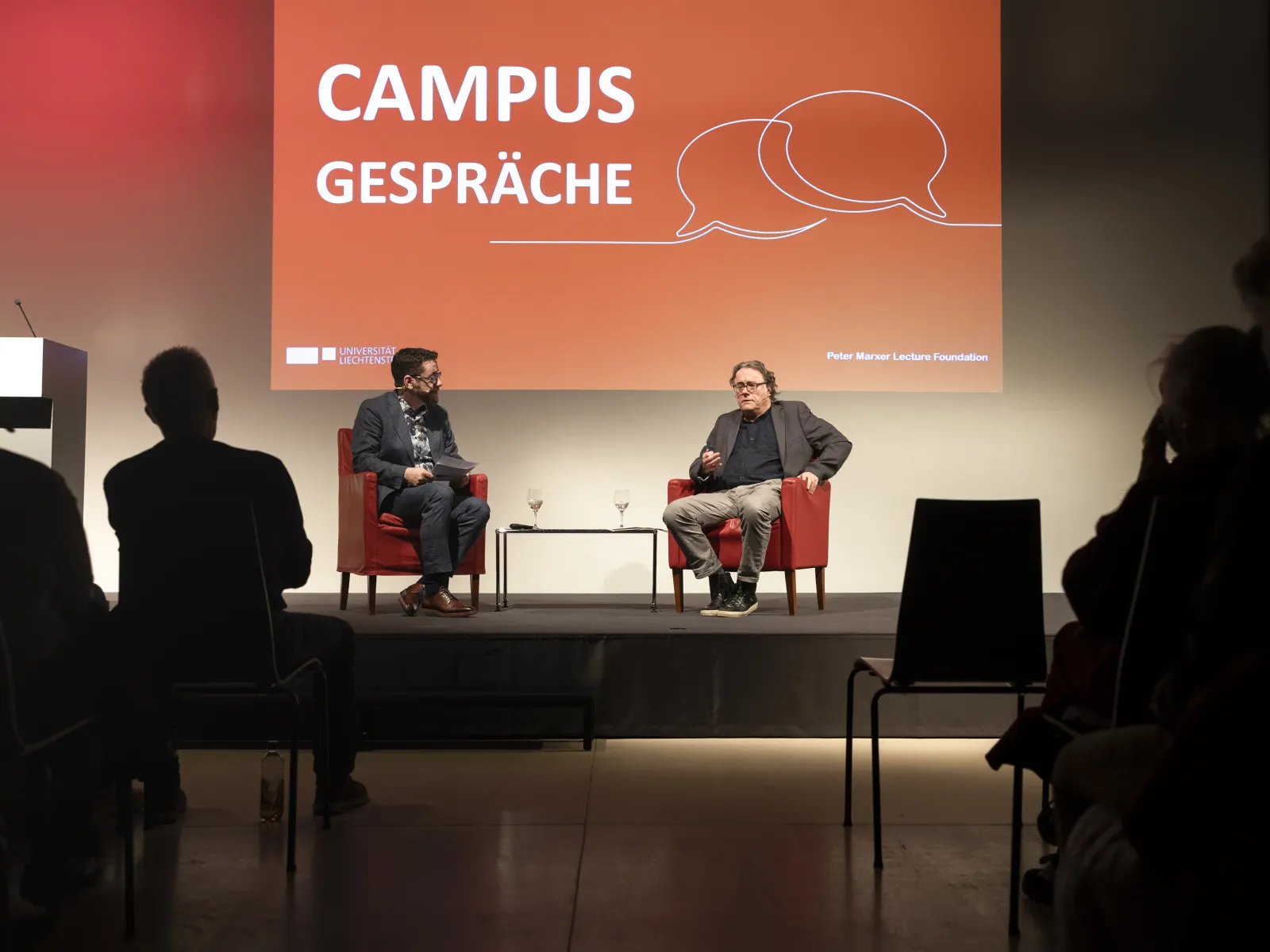 News_Campus-Gespraech_Michael-Zuern_Universitaet-Liechtenstein