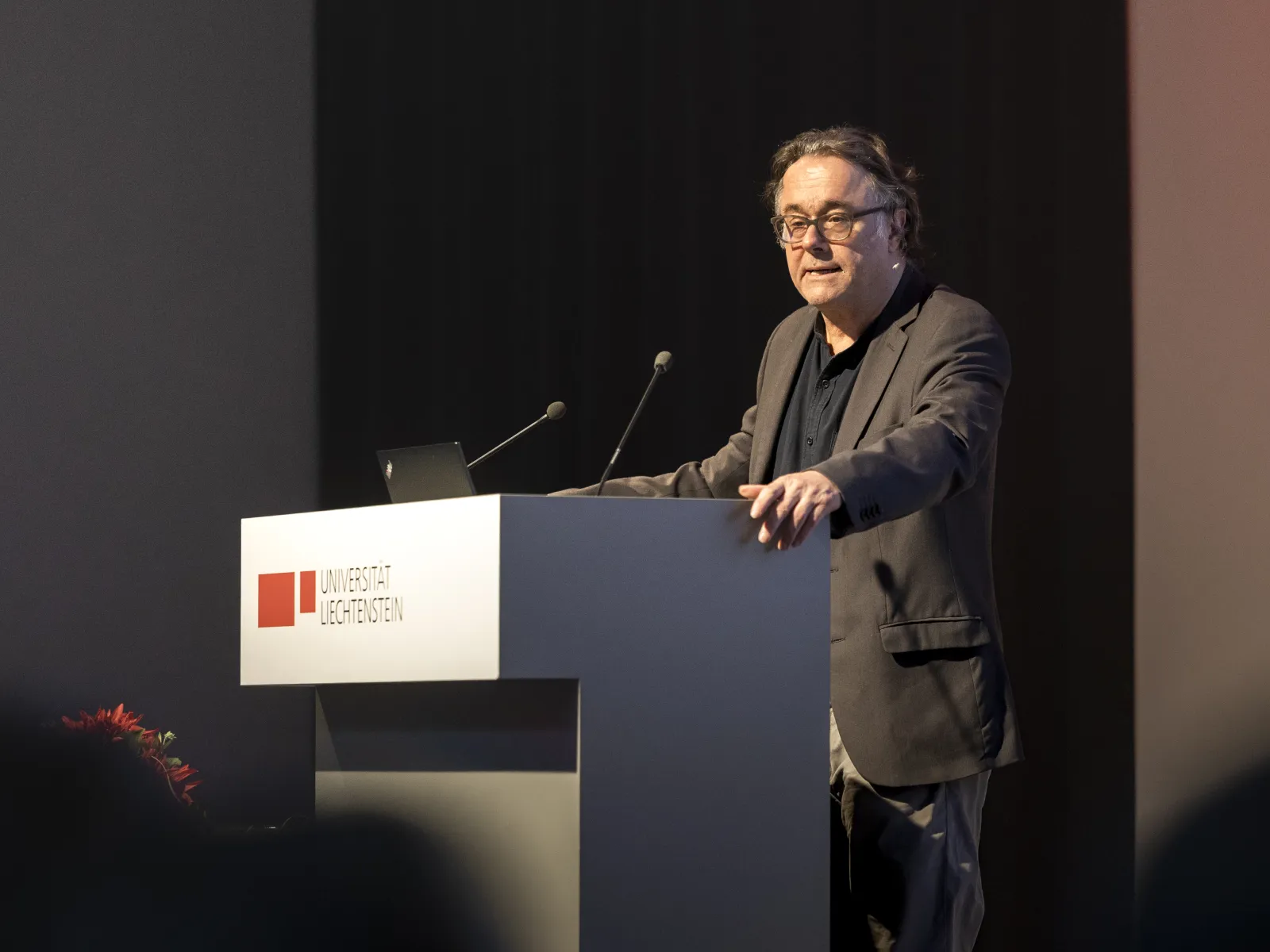 News_Campus-Gespraech_Michael-Zuern_Universitaet-Liechtenstein