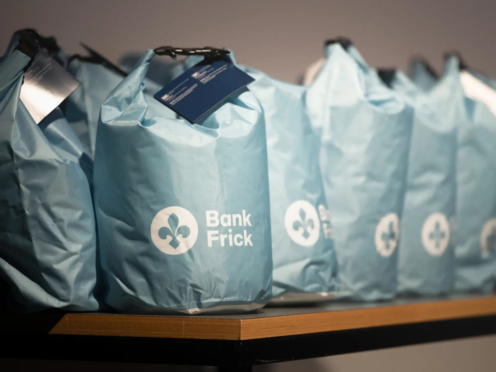 News_Diplomfeier_Blockchain-FinTech_Universitaet-Liechtenstein