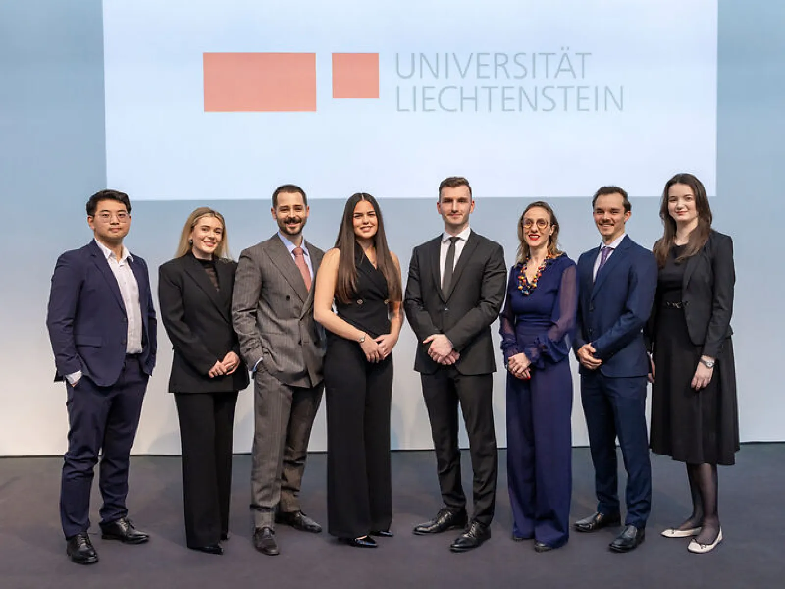 News_Diplomfeier_260327_Universitaet-Liechtenstein