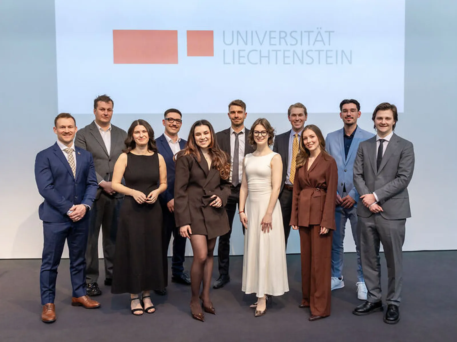 News_Diplomfeier_260327_Universitaet-Liechtenstein