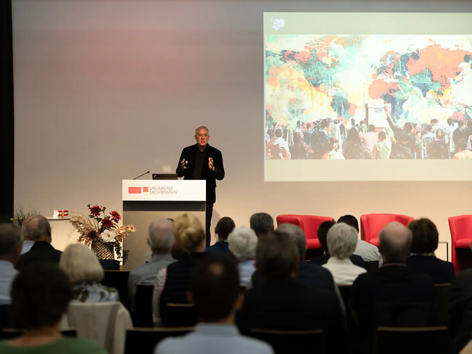 News_Campus-Gespraech_Bruno-Kaufmann_Christian-Frommelt_Universitaet-Liechtenstein