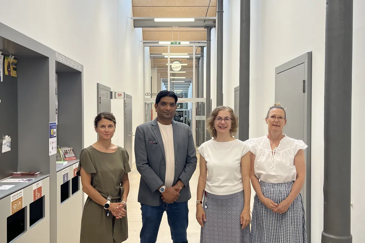 Delegation aus Trinidad und Tobago zu Besuch an der Universität Liechtenstein