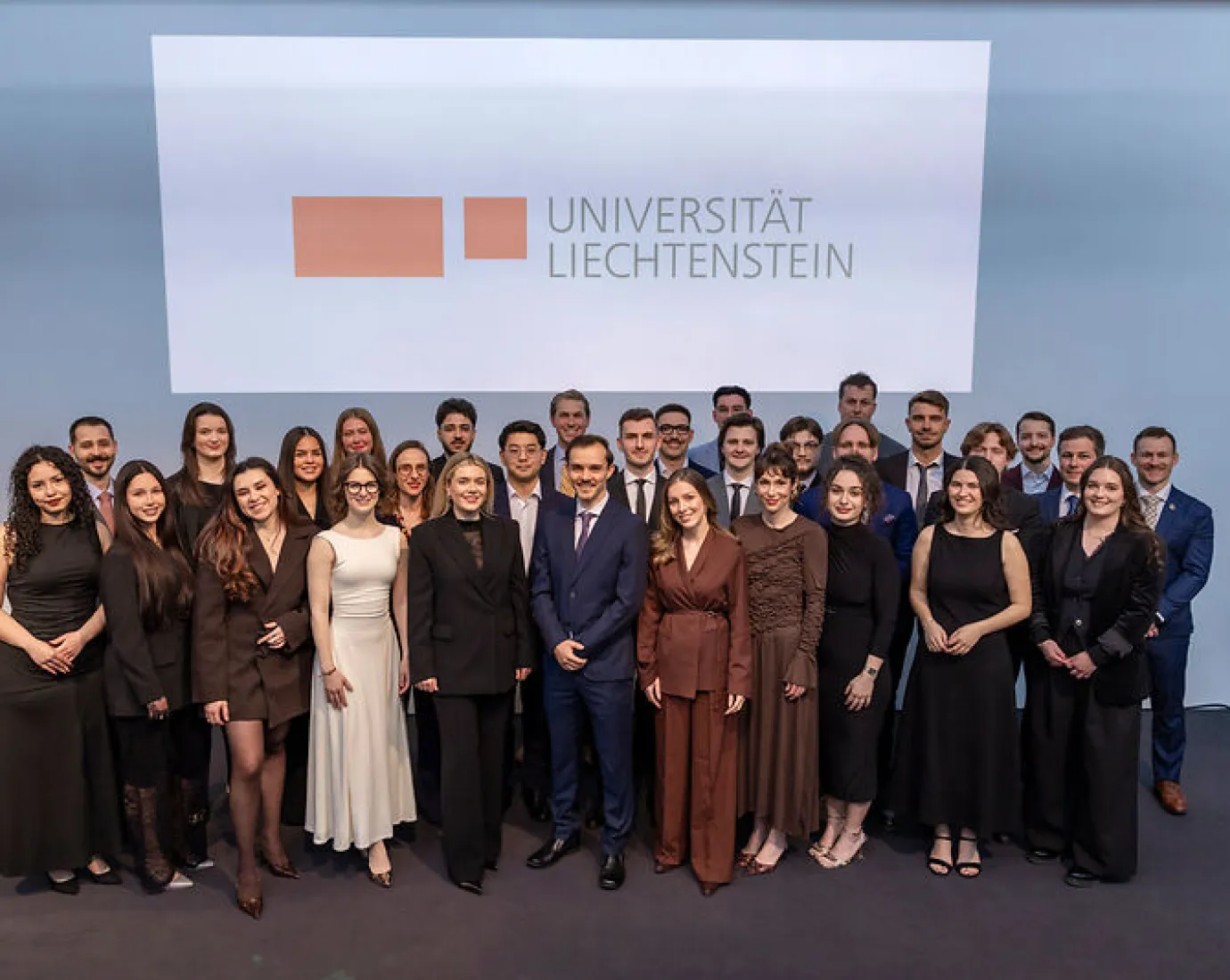 News_Diplomfeier_260327_Universitaet-Liechtenstein