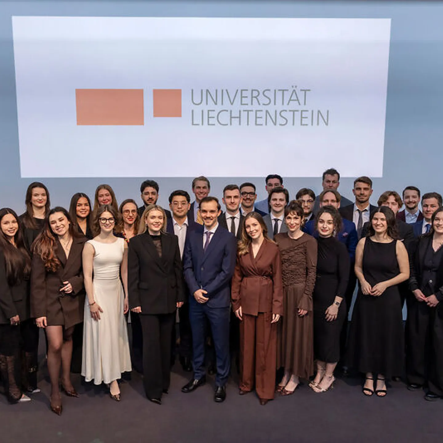 News_Diplomfeier_260327_Universitaet-Liechtenstein