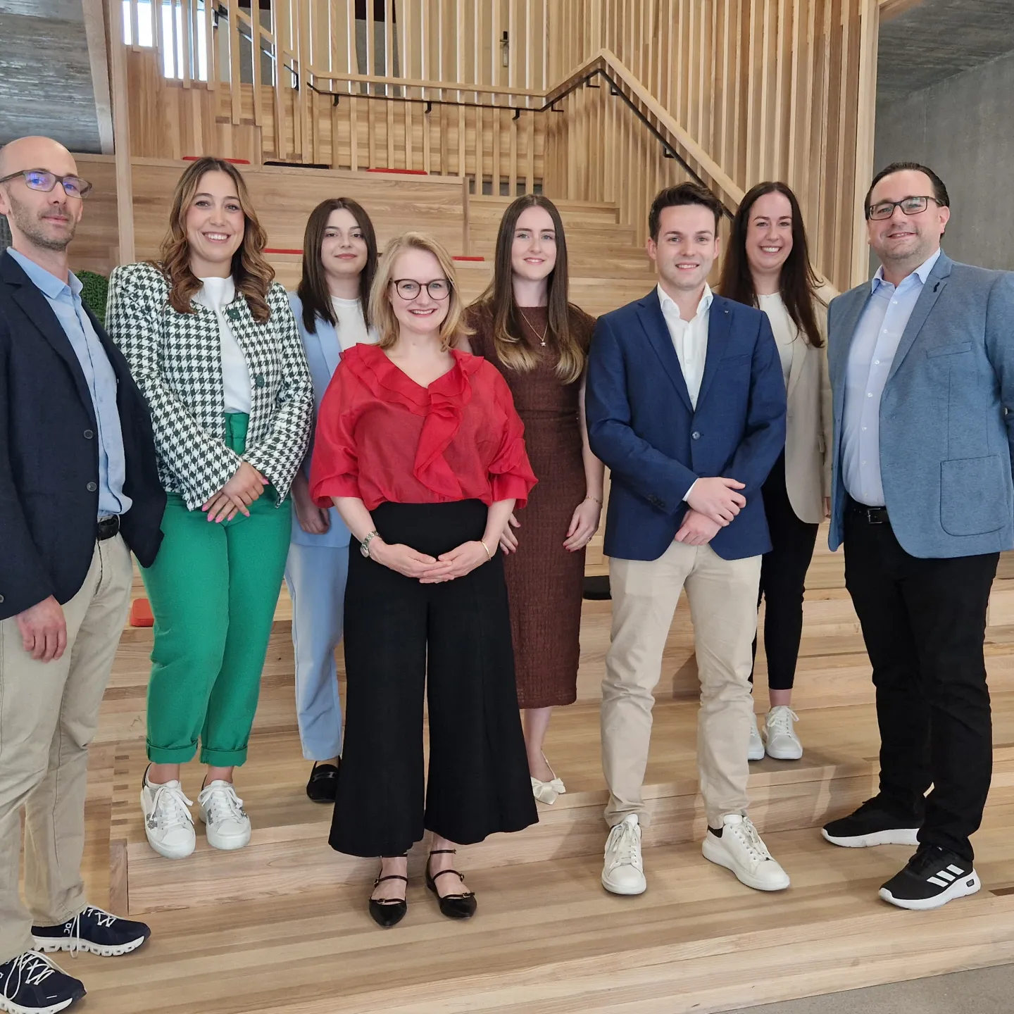 Gruppenfoto zum Abschluss des Zertifikatsprogramms Wirtschaftsstrafrecht an der Universität Liechtenstein