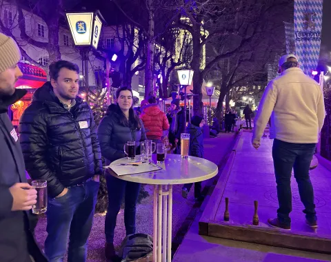 Eisstockschiessen im Biergarten