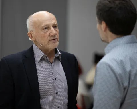 News_Campus-Gespraeche_Harald-Wehnes_Universitaet-Liechtenstein