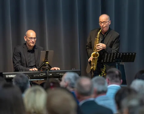 News_Diplomfeier_260327_Universitaet-Liechtenstein