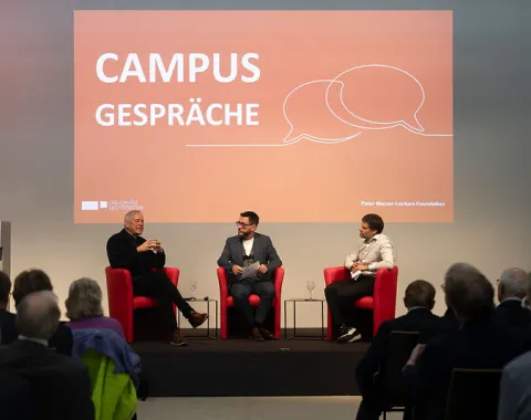 News_Campus-Gespraech_Bruno-Kaufmann_Christian-Frommelt_Universitaet-Liechtenstein