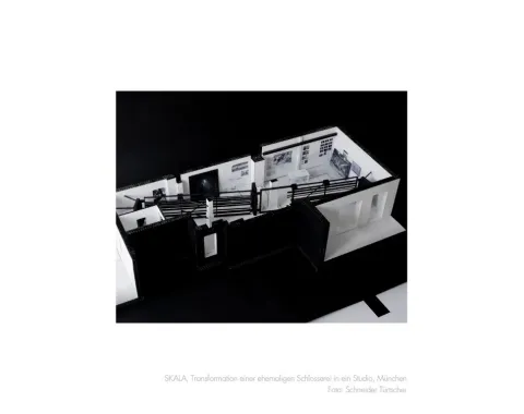 Modellfoto schwarz-weiss