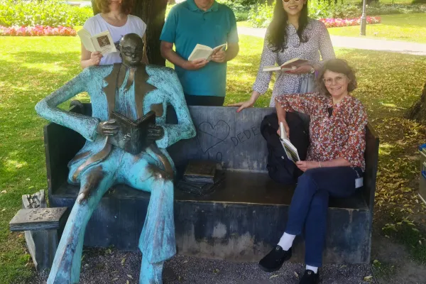 Bibliothek-Über uns