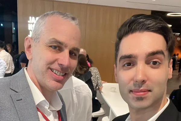 Michael Hanke und Pejman Ebrahimi (v. l.) bei Lindau Nobel