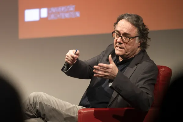 News_Campus-Gespraech_Michael-Zuern_Universitaet-Liechtenstein