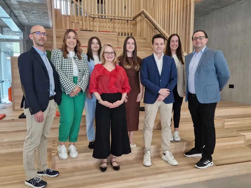 Gruppenfoto zum Abschluss des Zertifikatsprogramms Wirtschaftsstrafrecht an der Universität Liechtenstein