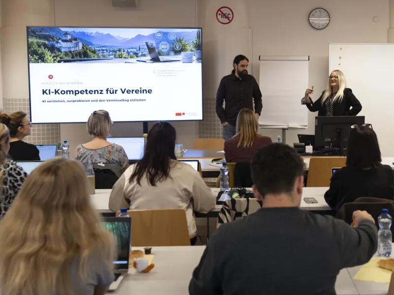 Workshop für Vereine Michael Nenning und Julia Tenschert referieren